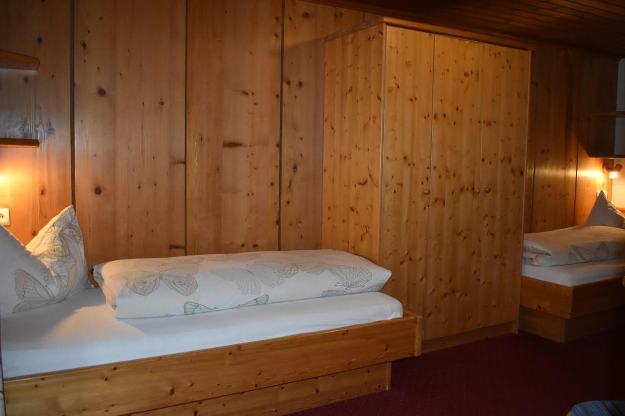 Romy'S B&B Braies  Esterno foto