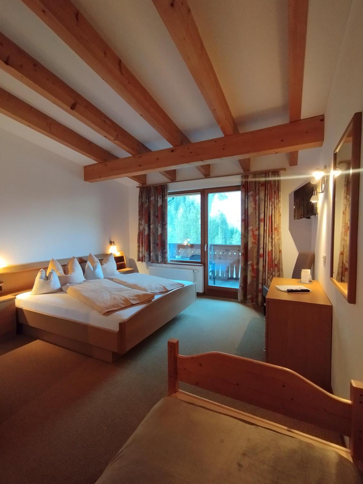 Romy'S B&B Braies  Esterno foto